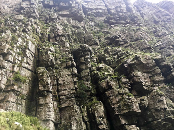 Table Mountain beautiful rocks